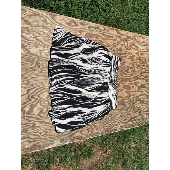 Liz Claiborne Womens Skirt Size Medium Black White Abstract Elastic‎ Summer - Picture 6 of 8